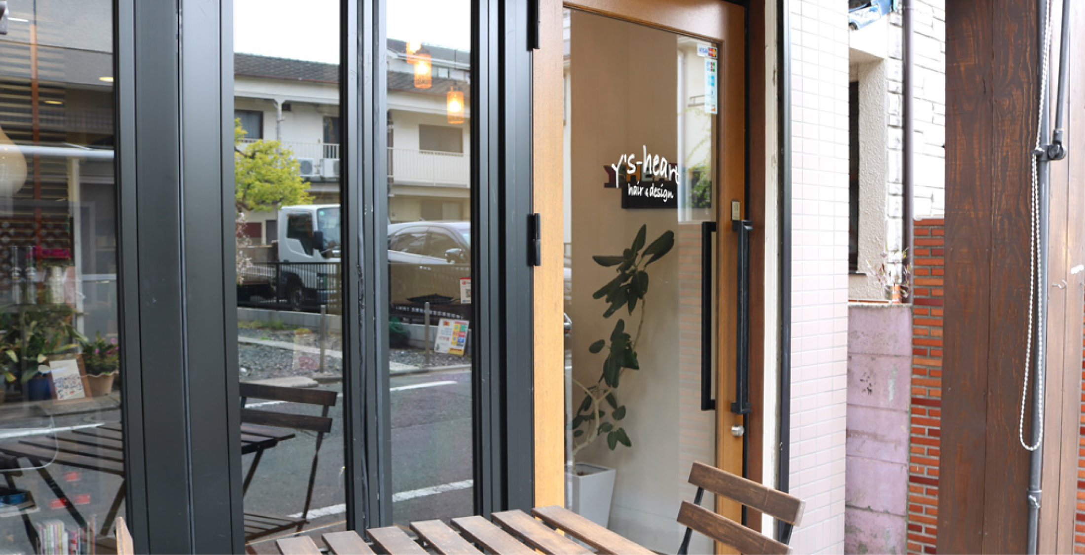お店の外観